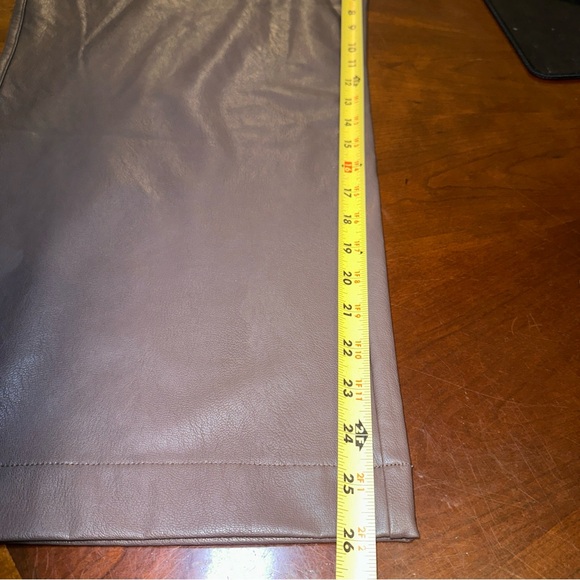 Splendid Collection Women’s Faux Leather Pants‎ Size 12 Color Brown - Picture 13 of 14
